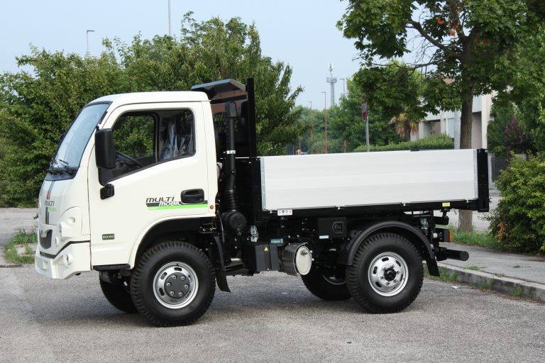 macchina operatrice 4x4