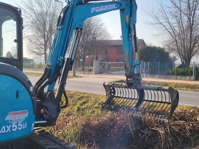 Noleggio Benna Falciante